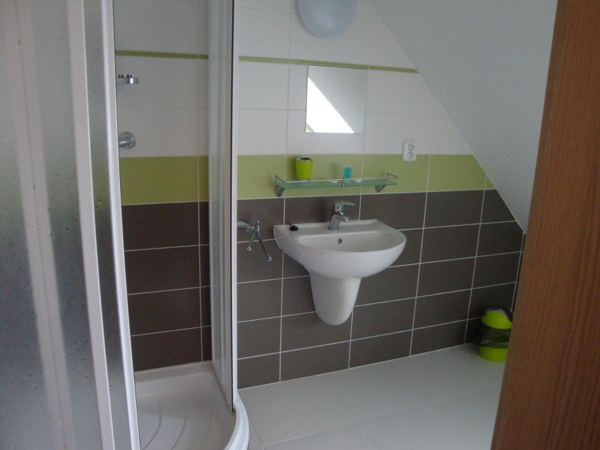 Lazne Evzenie Hotel Klasterec nad Ohri Bilik gambar